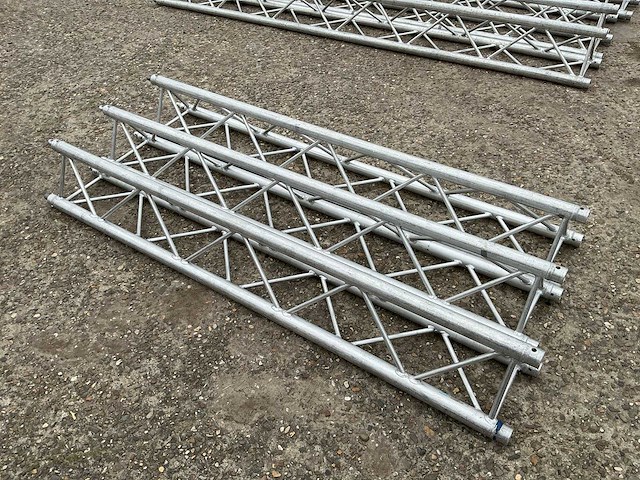 Prolyte x30d aluminium trus 200cm (3x) - afbeelding 1 van  3