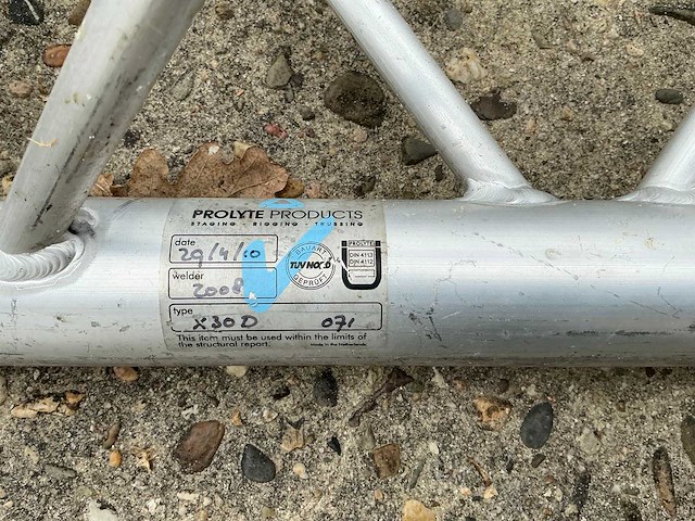 Prolyte x30d aluminium trus 71cm (4x) - afbeelding 3 van  3