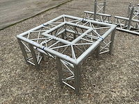 Prolyte x30d aluminium trus hoek (4x) - afbeelding 1 van  4