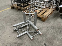 Prolyte x30d silver corner co12 aluminium truss (4x) - afbeelding 2 van  3