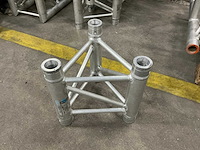 Prolyte x30d zilver 0,29m aluminium truss (9x) - afbeelding 2 van  3