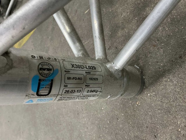 Prolyte x30d zilver 0,29m aluminium truss (9x) - afbeelding 3 van  3