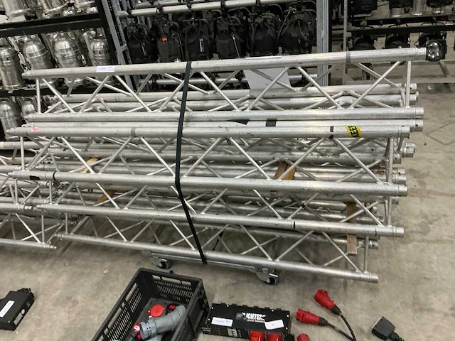 Prolyte x30d zilver 2.0m aluminium truss (15x) - afbeelding 3 van  5