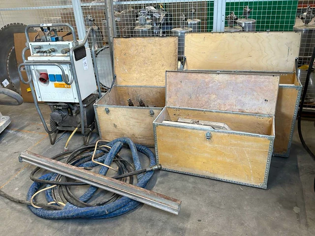 Promac pbk 41a hydraulische diamant-wandzaaginstallatie - afbeelding 1 van  17