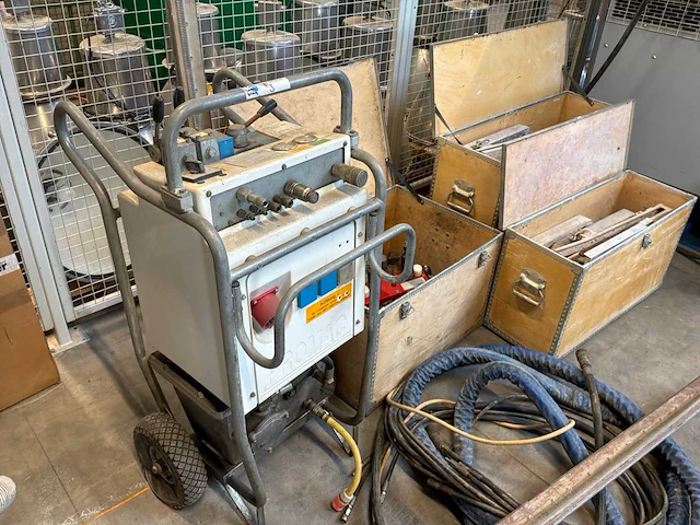 Promac pbk 41a hydraulische diamant-wandzaaginstallatie - afbeelding 10 van  17