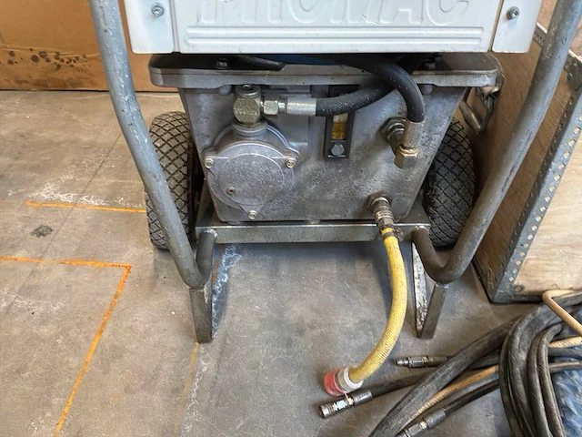 Promac pbk 41a hydraulische diamant-wandzaaginstallatie - afbeelding 16 van  17