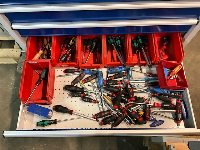 Promat ladekast met inhoud - afbeelding 8 van  9