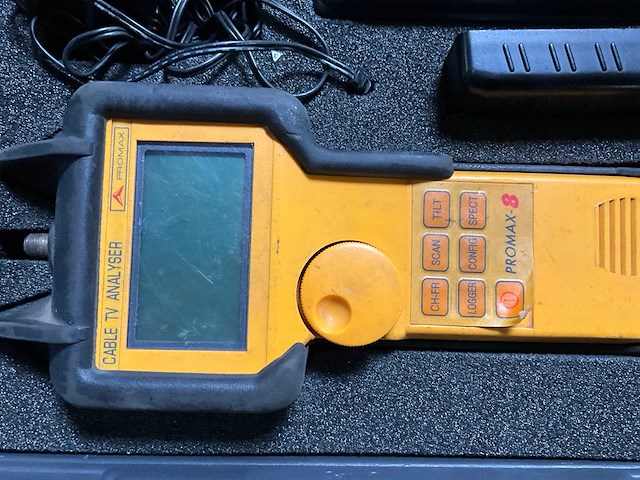 Promax 8 cable tv analyser - afbeelding 2 van  6