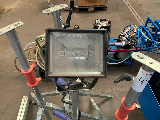 Promax bouwlampen met statief - afbeelding 3 van  6