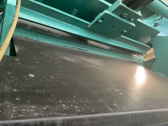 Promecam - 1974 - 1050x3mm - overige plaatbewerkingsmachines - afbeelding 7 van  7