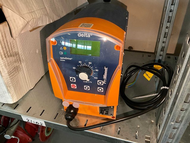 Prominent delta 1612 magneetdoseerpomp - afbeelding 1 van  3