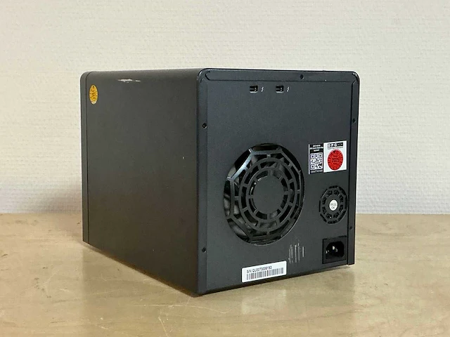Promise pegasus2 r4 das storage - afbeelding 3 van  3