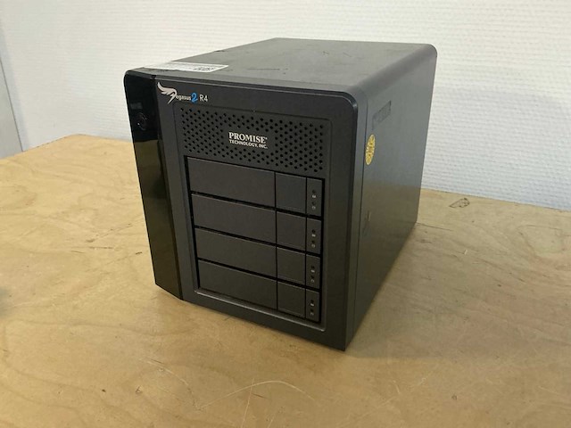 Promise pegasus2 r4 dataopslag - afbeelding 1 van  4