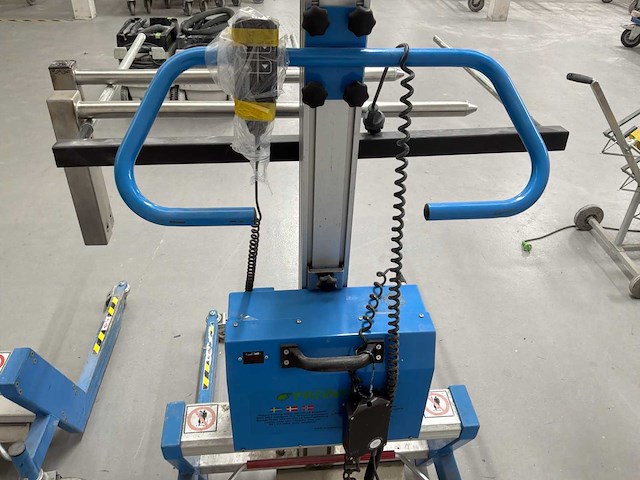 Pronomic lift en drive 160p elektrische materiaalheffer/transportkar - afbeelding 5 van  8
