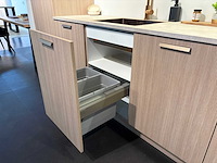 Pronorm - japandi - showroomkeuken met pelgrim apparatuur - afbeelding 2 van  27