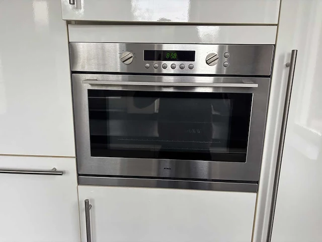 Pronorm - keuken met apparatuur - afbeelding 9 van  30