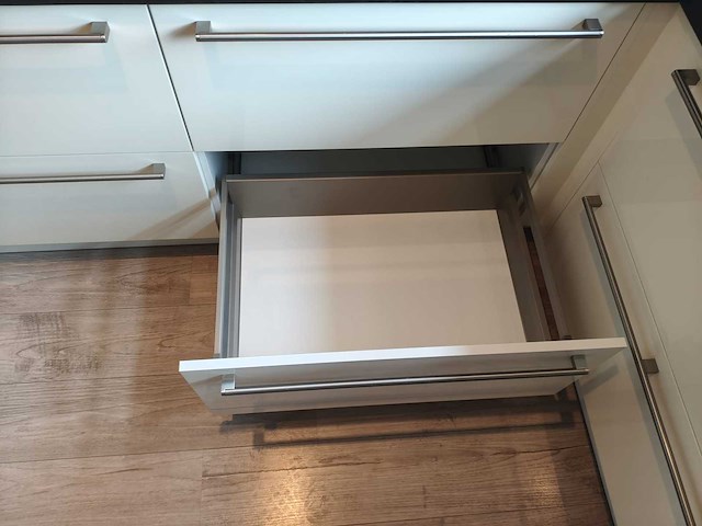 Pronorm - keuken met siemens / inventum apparatuur - afbeelding 3 van  21
