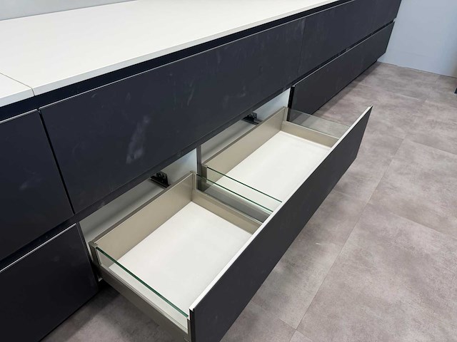 Pronorm - showroomkeuken (c) - afbeelding 14 van  24