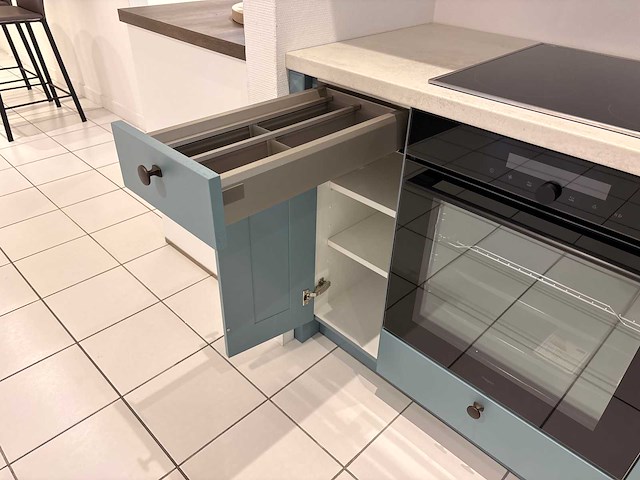 Pronorm - showroomkeuken met apparatuur - afbeelding 10 van  29