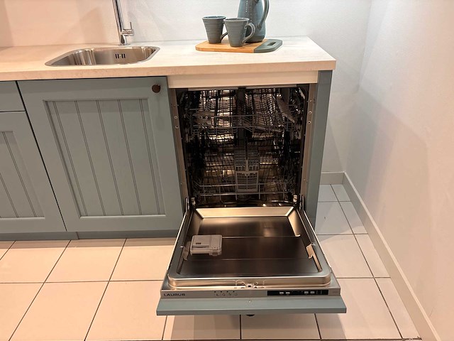 Pronorm - showroomkeuken met apparatuur - afbeelding 20 van  29