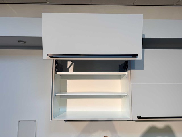 Pronorm - showroomkeuken met bosch/junker apparatuur - afbeelding 22 van  33