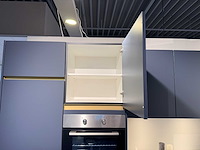 Pronorm - showroomkeuken met laurus apparatuur - afbeelding 4 van  32