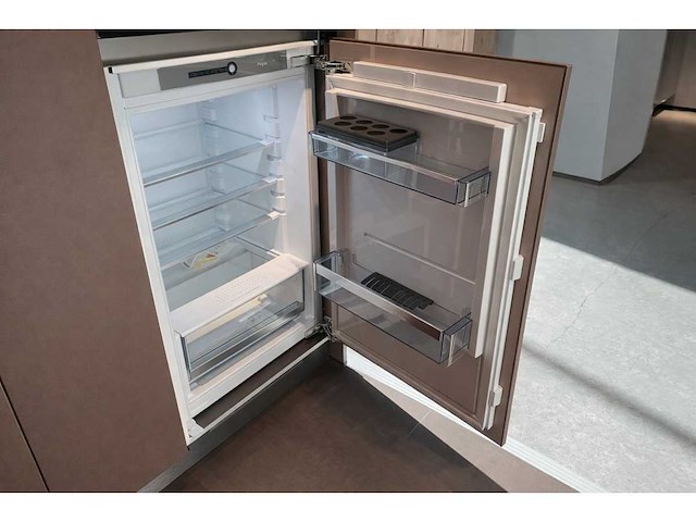 Pronorm - showroomkeuken met pelgrim apparatuur - afbeelding 19 van  23