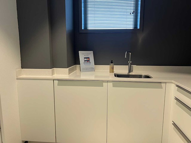 Pronorm - showroomkeuken met siemens apparatuur - afbeelding 19 van  21