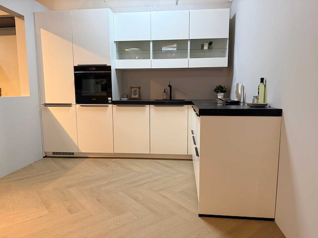 Pronorm - showroomkeuken met siemens apparatuur - afbeelding 11 van  36