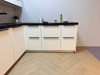 Pronorm - showroomkeuken met siemens apparatuur - afbeelding 31 van  36
