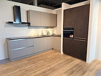 Pronorm - showroomkeuken met whirlpool apparatuur