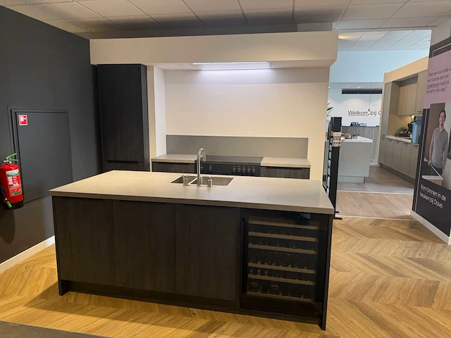Pronorm - showroomkeuken - afbeelding 1 van  23