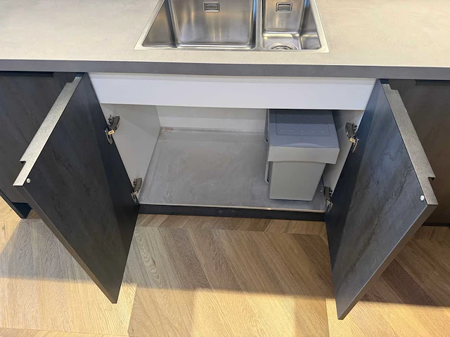 Pronorm - showroomkeuken - afbeelding 20 van  23