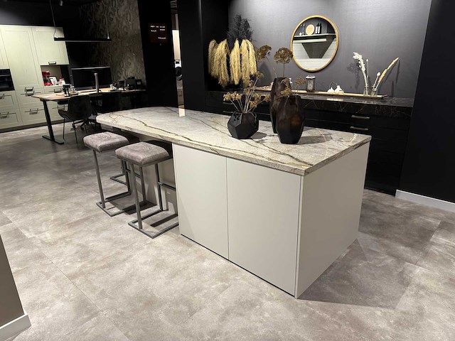 Pronorm - showroomkeuken - afbeelding 1 van  17