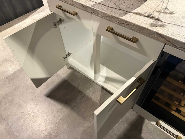 Pronorm - showroomkeuken - afbeelding 14 van  17