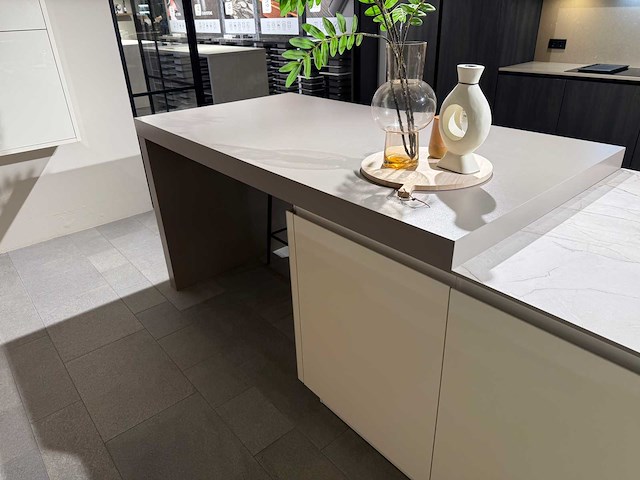 Pronorm - y-line - showroomkeuken - afbeelding 6 van  47