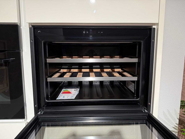 Pronorm - y-line - showroomkeuken - afbeelding 25 van  47