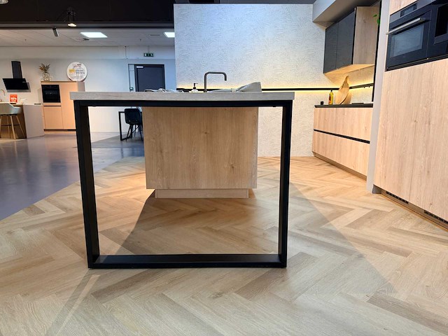 Pronorm - y-line - showroomkeuken - afbeelding 2 van  51