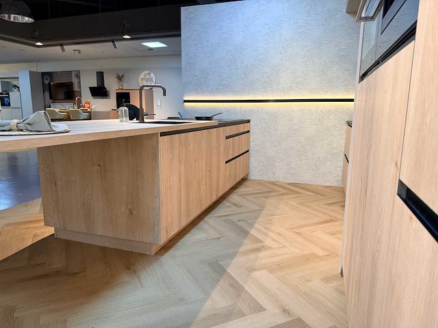 Pronorm - y-line - showroomkeuken - afbeelding 3 van  51
