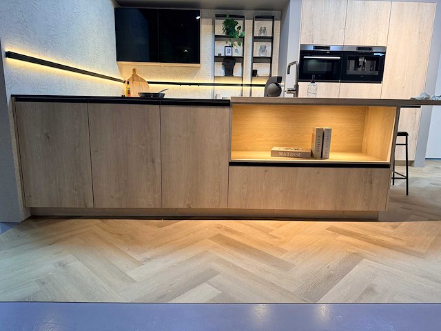 Pronorm - y-line - showroomkeuken - afbeelding 34 van  51