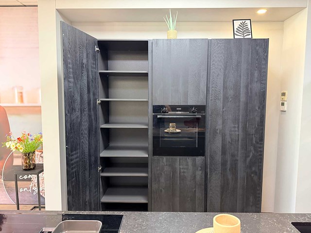 Pronorm - y-line - showroomkeuken - afbeelding 16 van  34