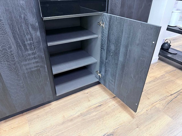 Pronorm - y-line - showroomkeuken - afbeelding 18 van  34