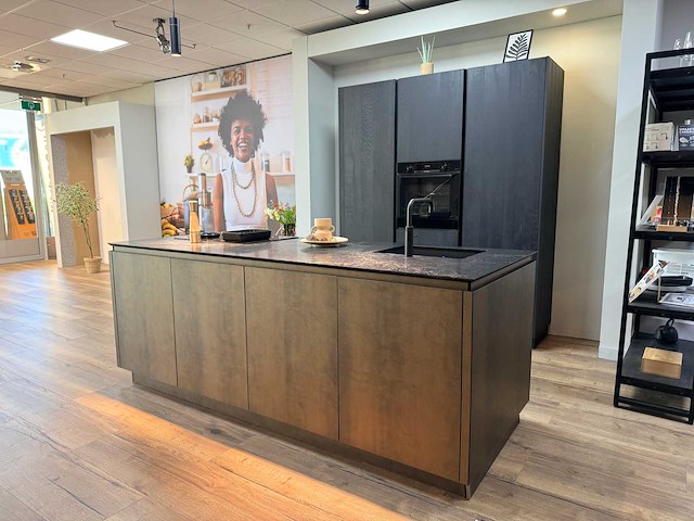 Pronorm - y-line - showroomkeuken - afbeelding 12 van  34