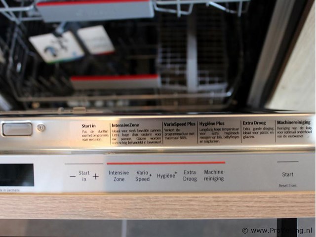 Pronorm eilandkeuken met apparatenwand - afbeelding 4 van  43