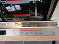 Pronorm eilandkeuken met apparatenwand - afbeelding 4 van  43