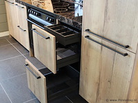 Pronorm eilandkeuken met apparatenwand - afbeelding 27 van  43