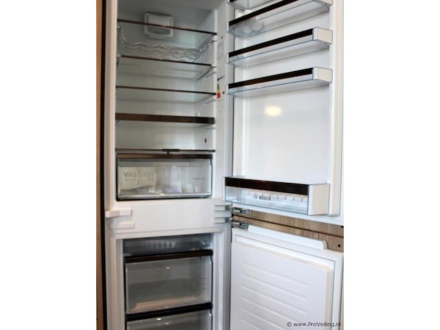 Pronorm eilandkeuken met apparatenwand - afbeelding 30 van  43