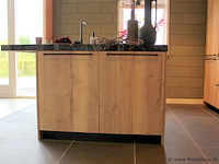 Pronorm eilandkeuken met apparatenwand - afbeelding 39 van  43