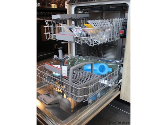 Pronorm eilandkeuken met apparatenwand - afbeelding 43 van  43