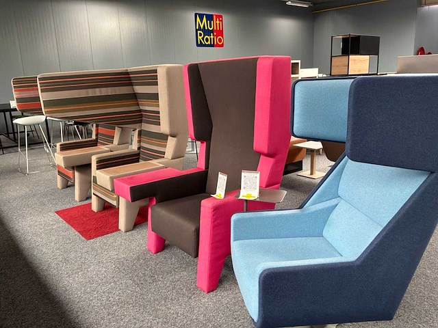 Prooff earchair (4x) - afbeelding 1 van  10